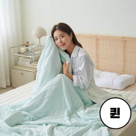 VitaGRAM Schmidt Instant Cooling Blanket Bedding Super Single / Queen – Breathable, Nylon-Spandex Cool Fabric for Humid Nights, Machine Washable Comfort